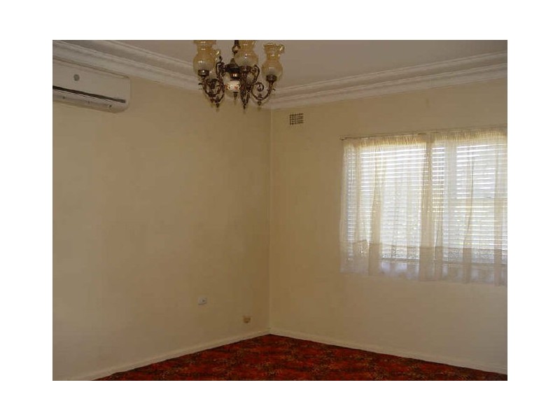 50 Lough Ave, Guildford NSW 2161