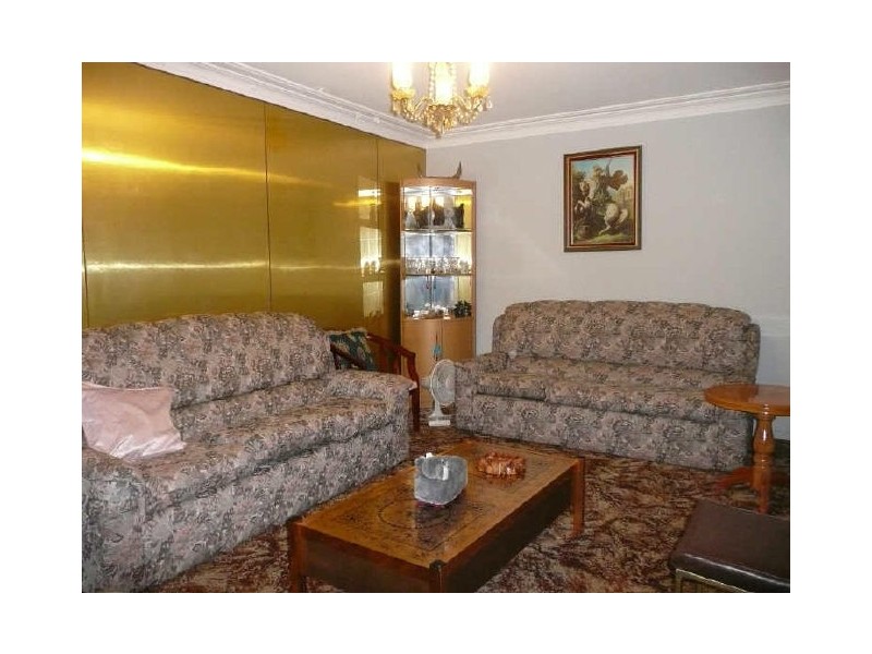 35 Karani Ave, Guildford West NSW 2161