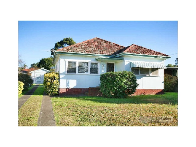 82 Military Road, Guildford NSW 2161