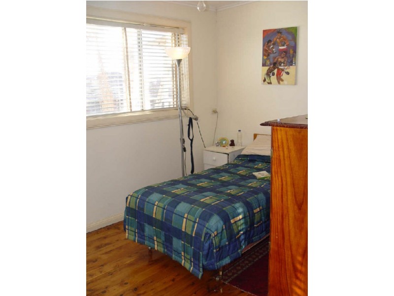 2 Polding Street (North), Fairfield NSW 2165