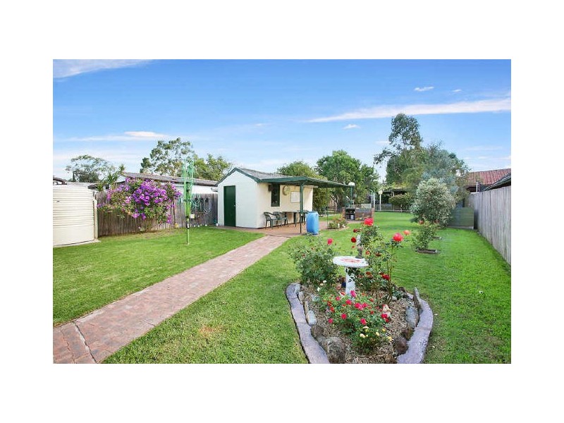 18 Hinchen Street, Guildford NSW 2161
