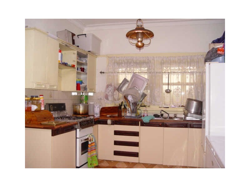 319 Woodville Road, Guildford NSW 2161