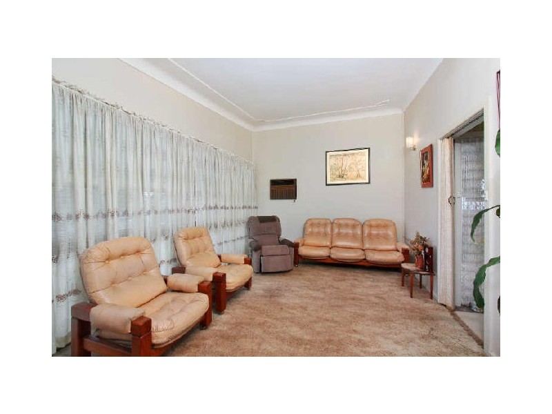 12 Crawford Street, Guildford NSW 2161