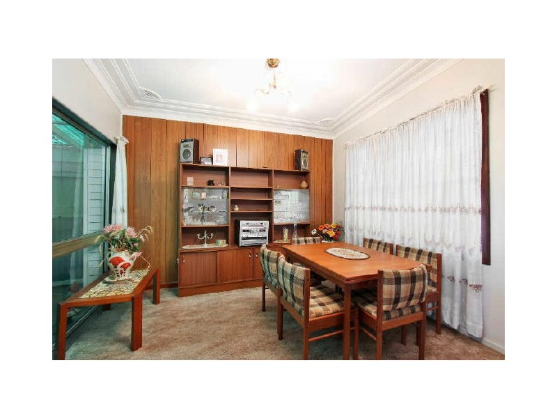 12 Crawford Street, Guildford NSW 2161