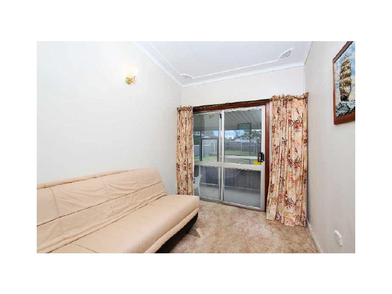 12 Crawford Street, Guildford NSW 2161