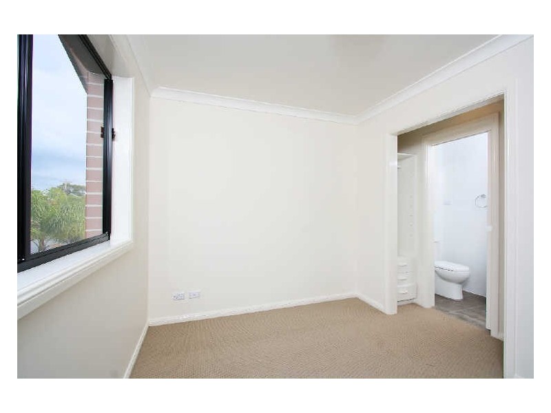 77a Louis St, Granville NSW 2142