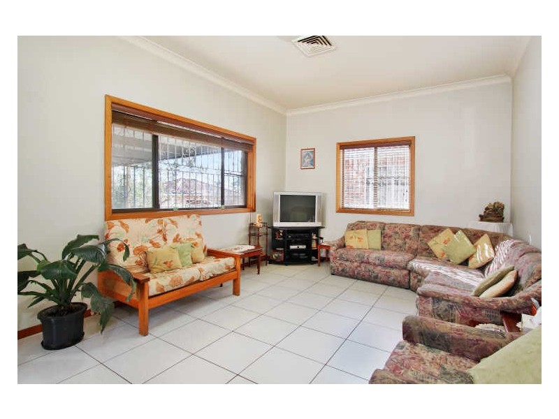 204 Blaxcell Street, Granville NSW 2142