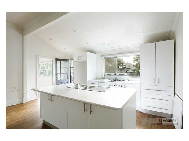 61 Station Street, Guildford NSW 2161