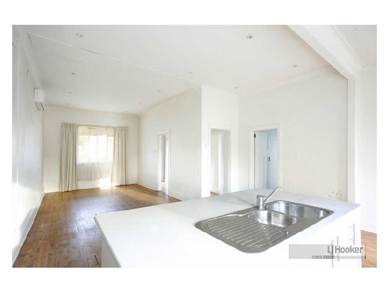 61 Station Street, Guildford NSW 2161