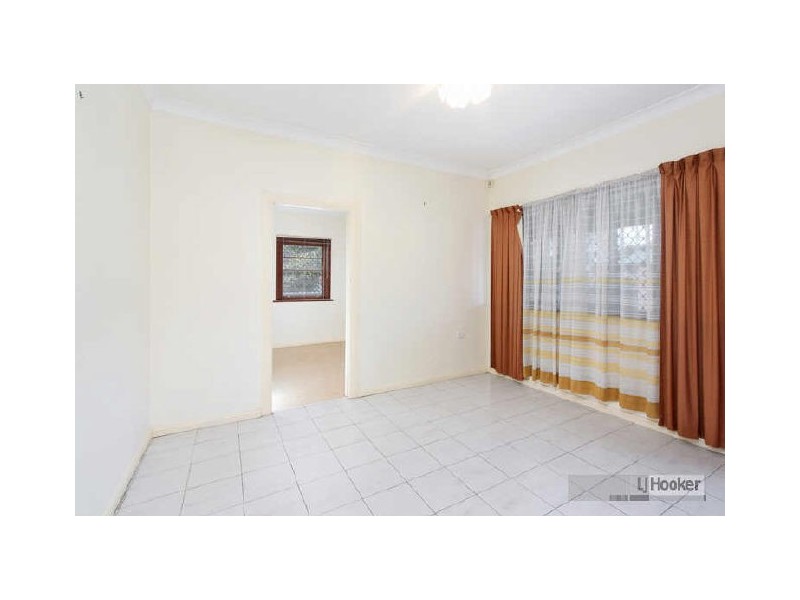 54 Mountford Ave, Guildford NSW 2161