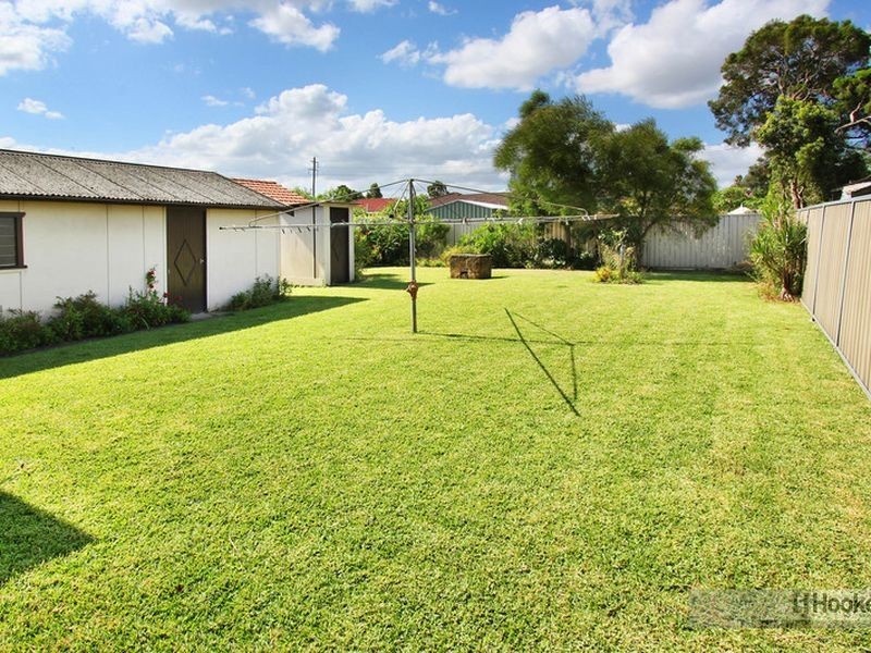 36 Leach Rd, Guildford NSW 2161