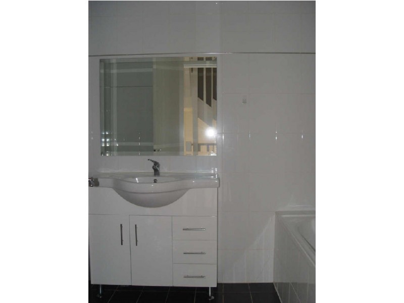 2/531 Woodville Road, Guildford NSW 2161