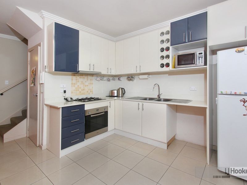 9/38-42 Wynyard Street, Guildford NSW 2161