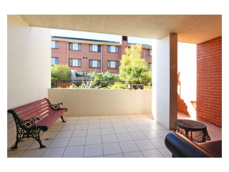 11/80-82 Mountford Avenue, Guildford NSW 2161