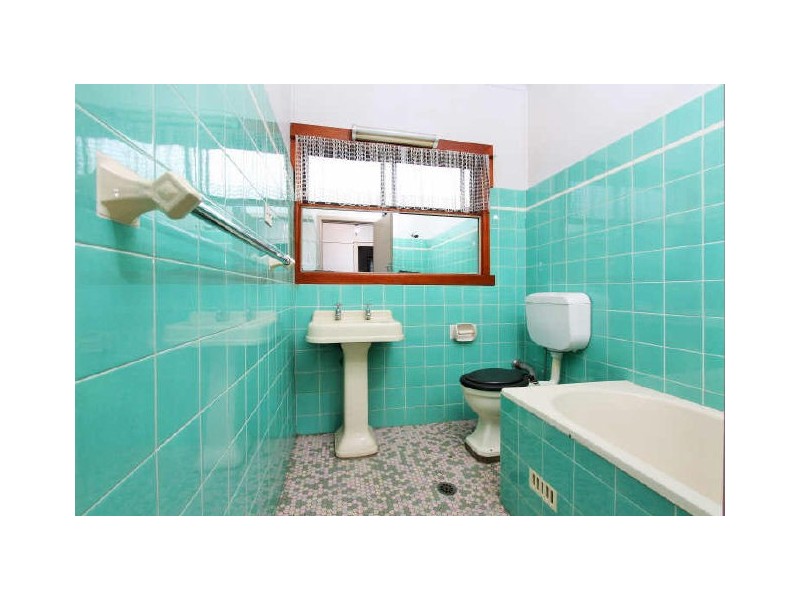 21 West Street, Guildford NSW 2161