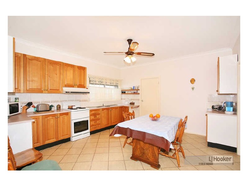 64 Byron Rd, Guildford NSW 2161