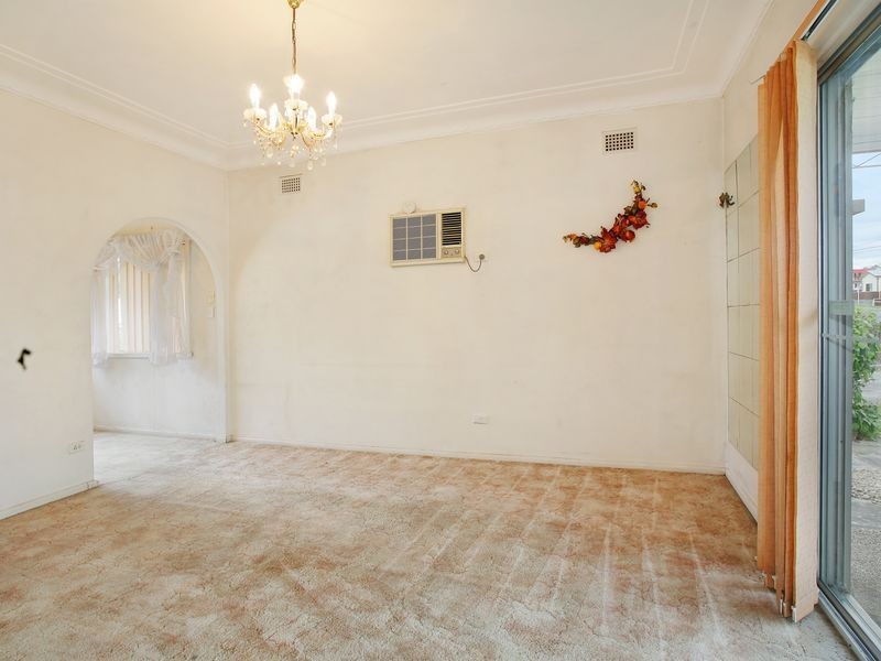 17 McArthur Street, Guildford NSW 2161