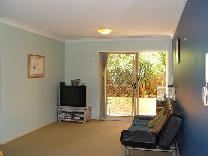 2/334 Railway Tce, Guildford NSW 2161