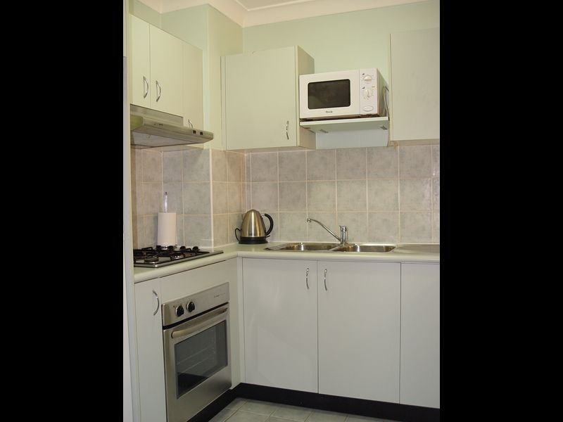 2/334 Railway Tce, Guildford NSW 2161