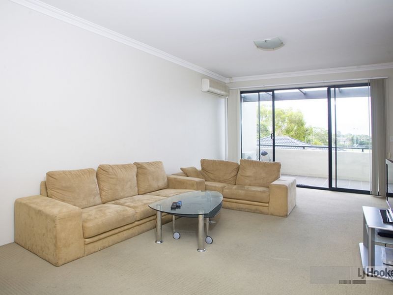 13/3-5 Talbot Road, Guildford NSW 2161