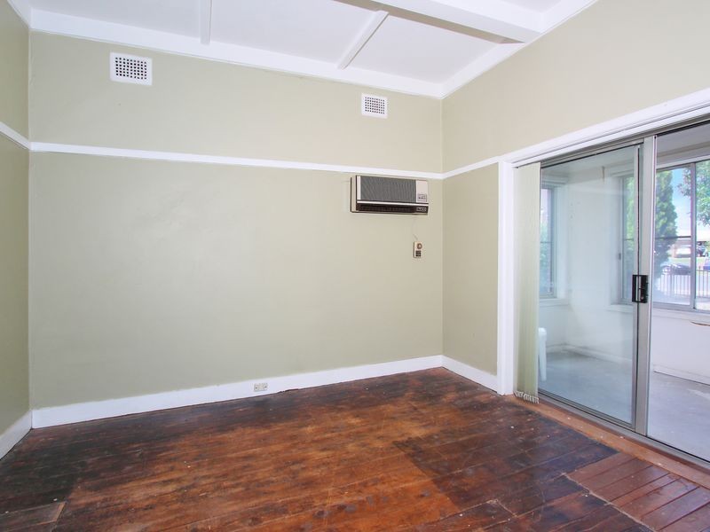 1 Bolton Street, Guildford NSW 2161