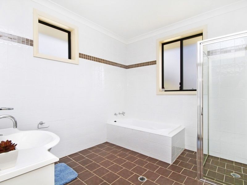 1/5 Hinchen Street, Guildford NSW 2161