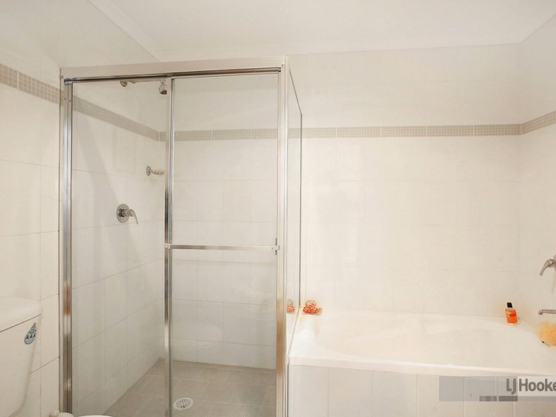 16/80-82 Mountford Avenue, Guildford NSW 2161