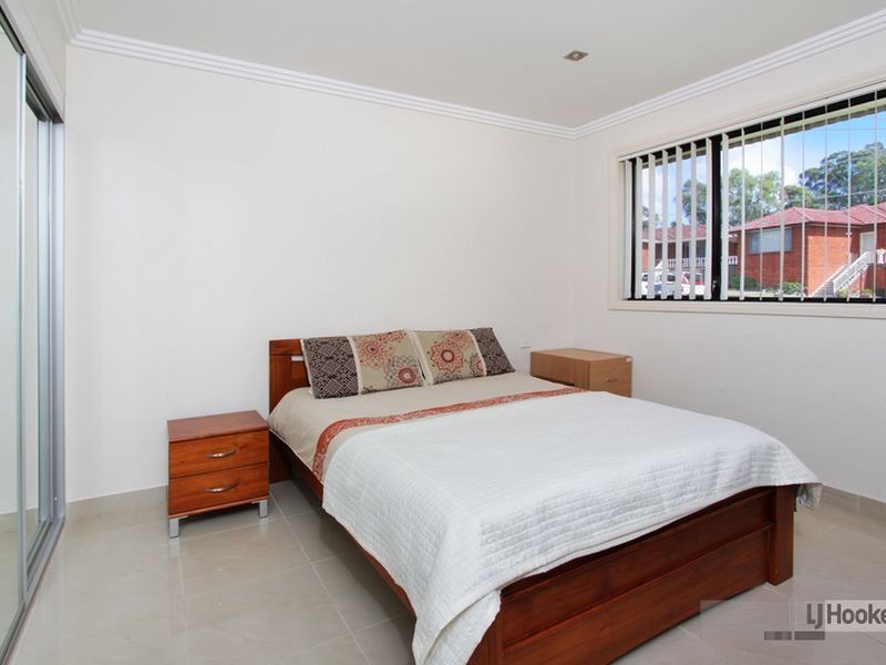 6 Royal Place, Greystanes NSW 2145