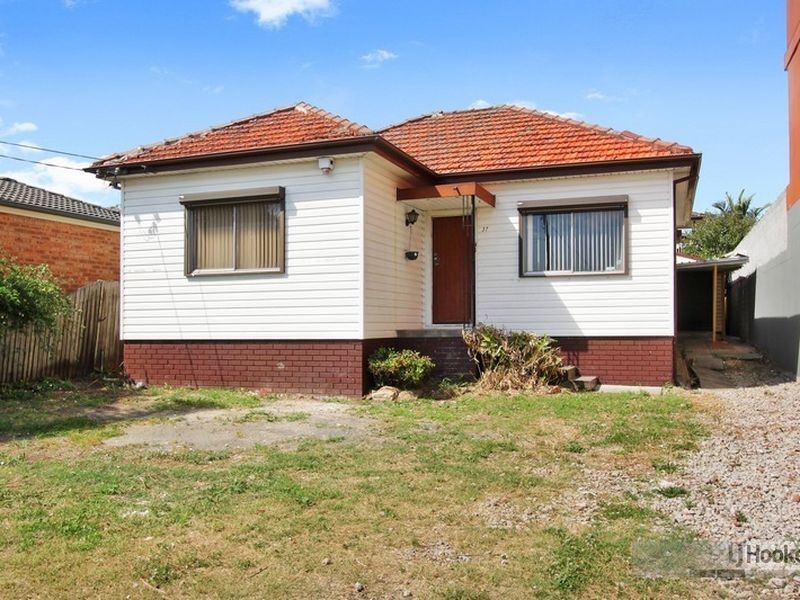 337 Woodville Road, Guildford NSW 2161