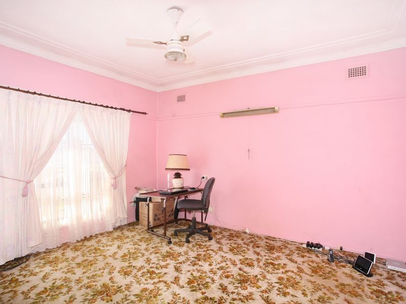 244 Excelsior Street, Guildford NSW 2161