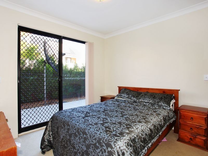 2/80-82 Mountford Avenue, Guildford NSW 2161