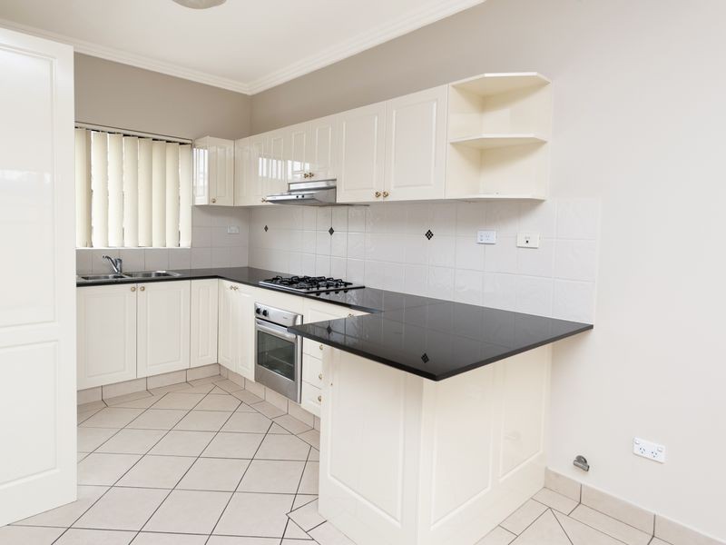 2/7 Park Street, Merrylands NSW 2160