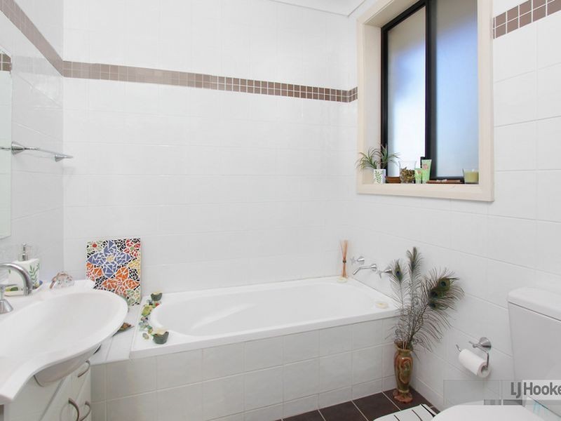 3/5 Hinchen Street, Guildford NSW 2161
