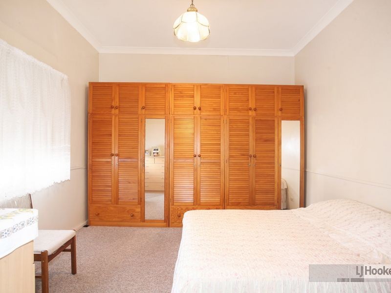 36 Willoughby Street, Guildford NSW 2161