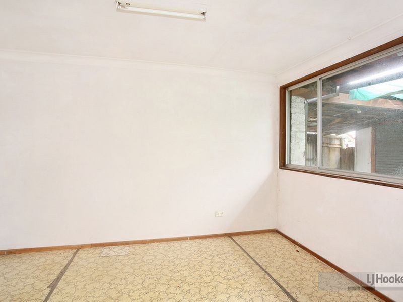 8 Springfield Street, Guildford NSW 2161