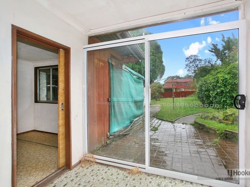 8 Springfield Street, Guildford NSW 2161