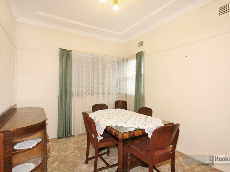 28 Salisbury Road, Guildford NSW 2161