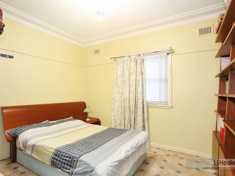 104 Henry Street, Guildford NSW 2161