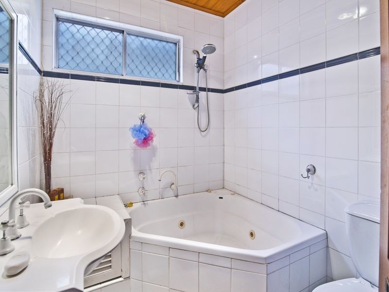 76 Eve Street, Guildford NSW 2161