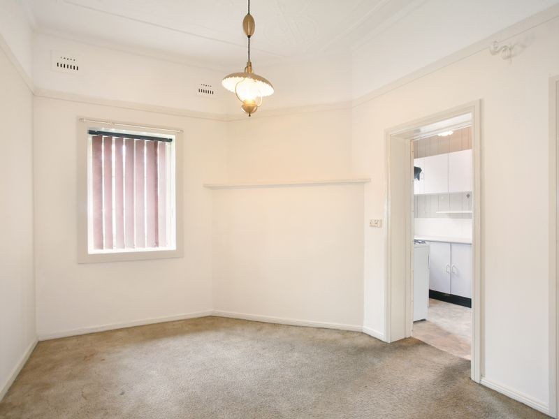 21a Rhodes Avenue, Guildford NSW 2161