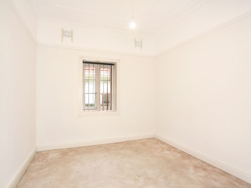 21a Rhodes Avenue, Guildford NSW 2161