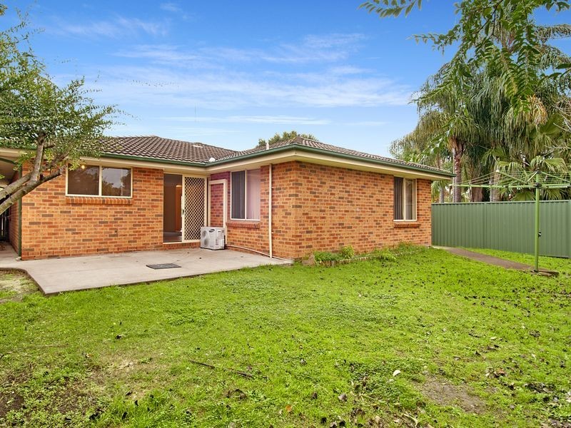 21 Rhodes Avenue, Guildford NSW 2161