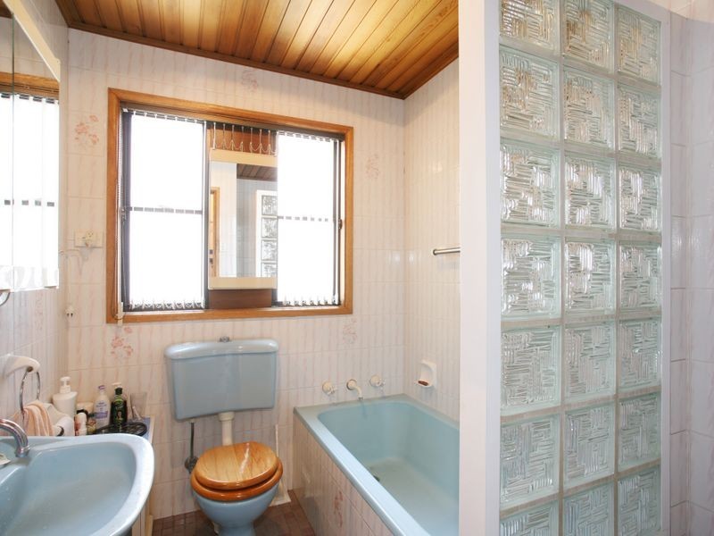 14 Orchid Road, Guildford NSW 2161