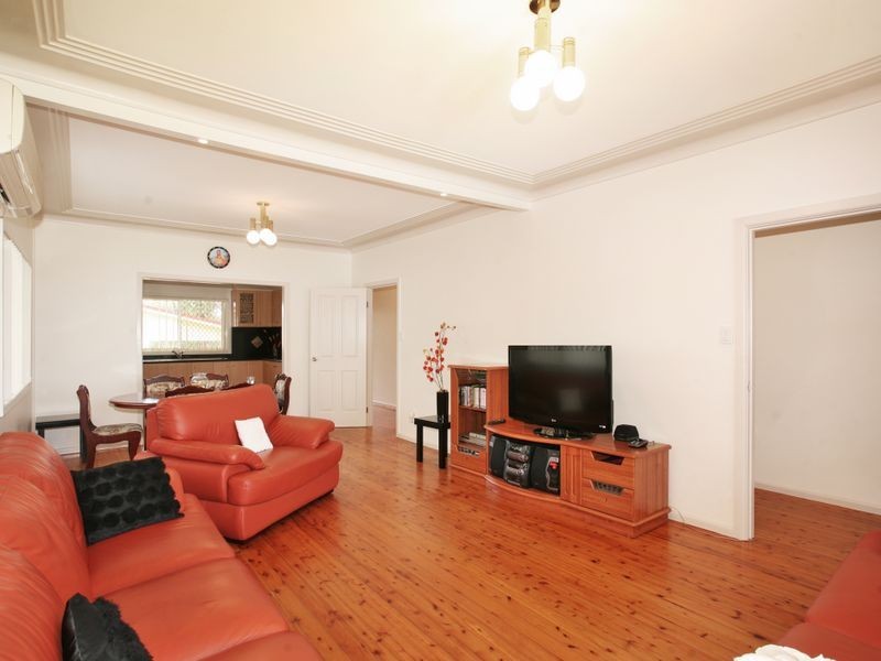 1A Churchill Street, Fairfield NSW 2165