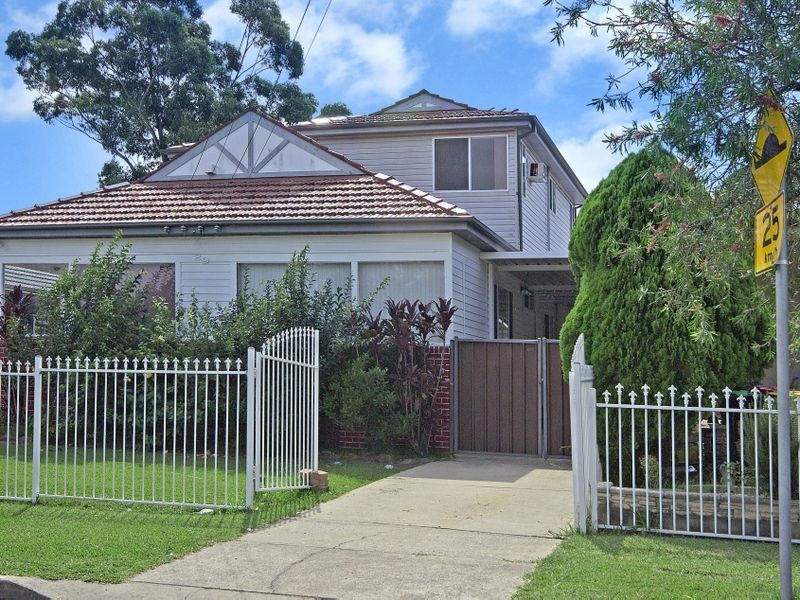 29 Bursill Street, Guildford NSW 2161