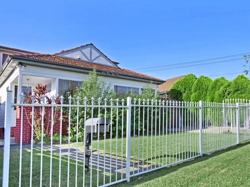 29 Bursill Street, Guildford NSW 2161