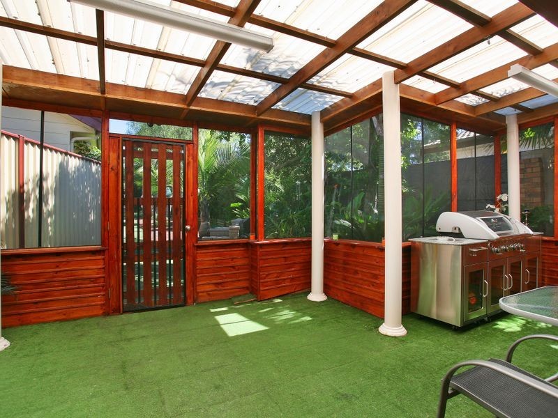 33 Taralga Street, Guildford NSW 2161