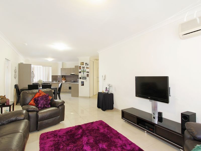 13/10-12 Wingello Street, Guildford NSW 2161