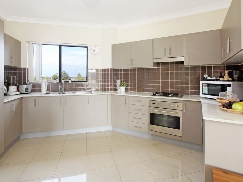 23/10-12 Wingello Street, Guildford NSW 2161