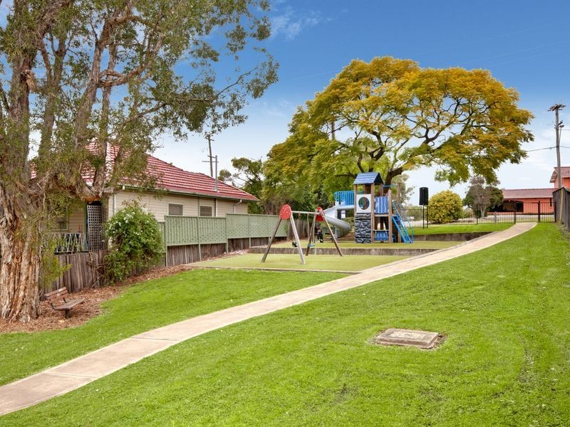 62 Lough Ave, Guildford NSW 2161